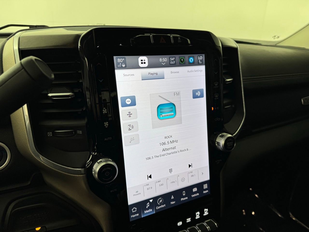 Used 2024 RAM 2500 Laramie image 18