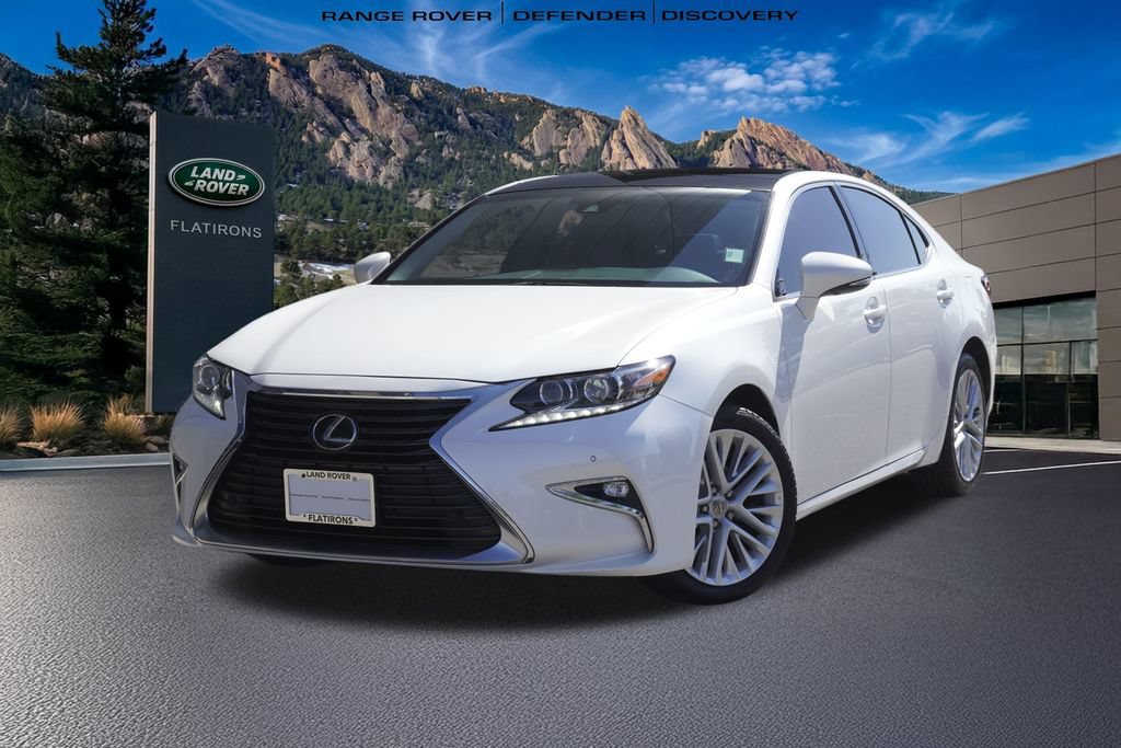 Used 2017 Lexus ES 350 w/ Luxury Package