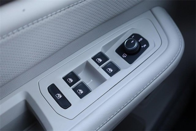 New 2026 Volkswagen Atlas SEL Premium R-Line image 23