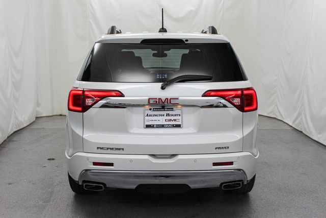 Certified 2017 GMC Acadia Denali w/ Technology Package AWD/4WD image 7