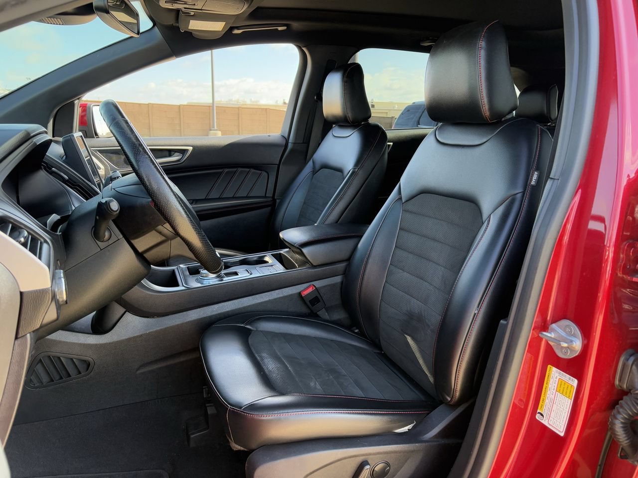 Used 2022 Ford Edge ST-Line AWD/4WD image 26