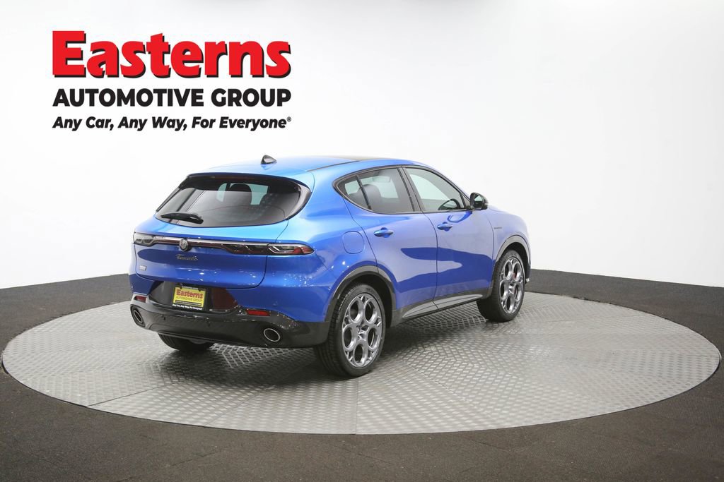Used 2024 Alfa Romeo Tonale Veloce AWD/4WD image 38