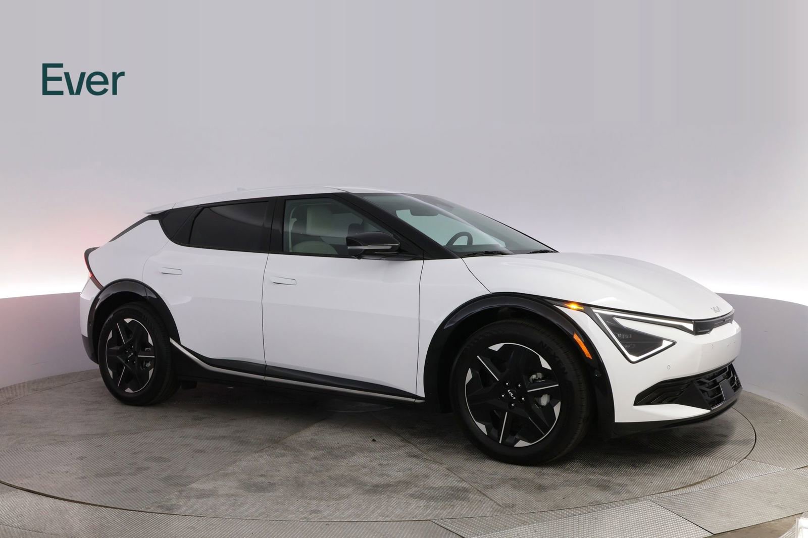 Used 2025 Kia EV6 Wind image 14