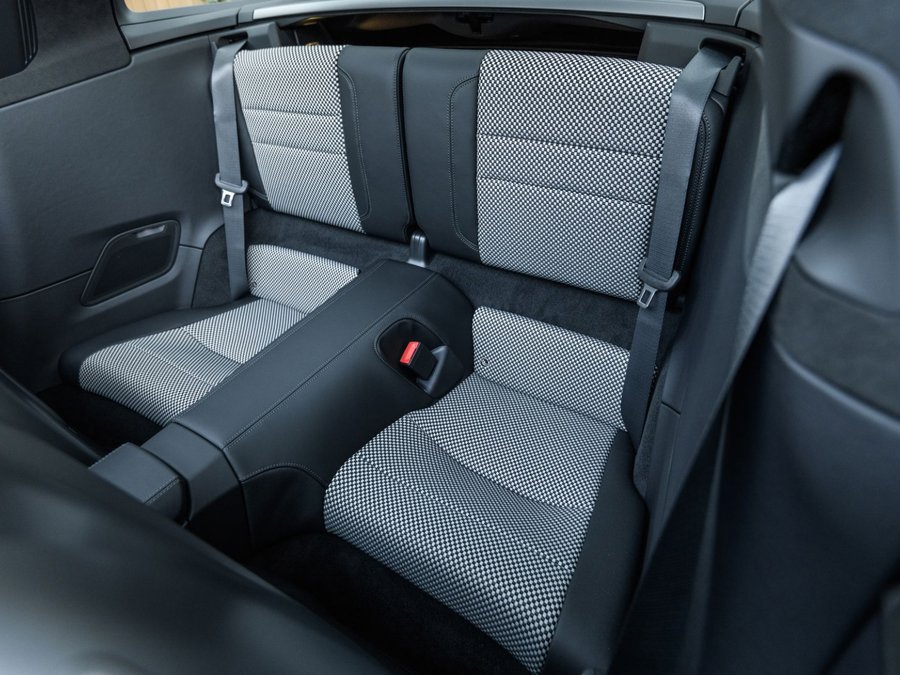 Used 2023 Porsche 911 50th Anniversary Edition image 23