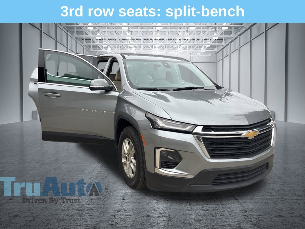 Used 2024 Chevrolet Traverse LS w/ Safety Package FWD image 10