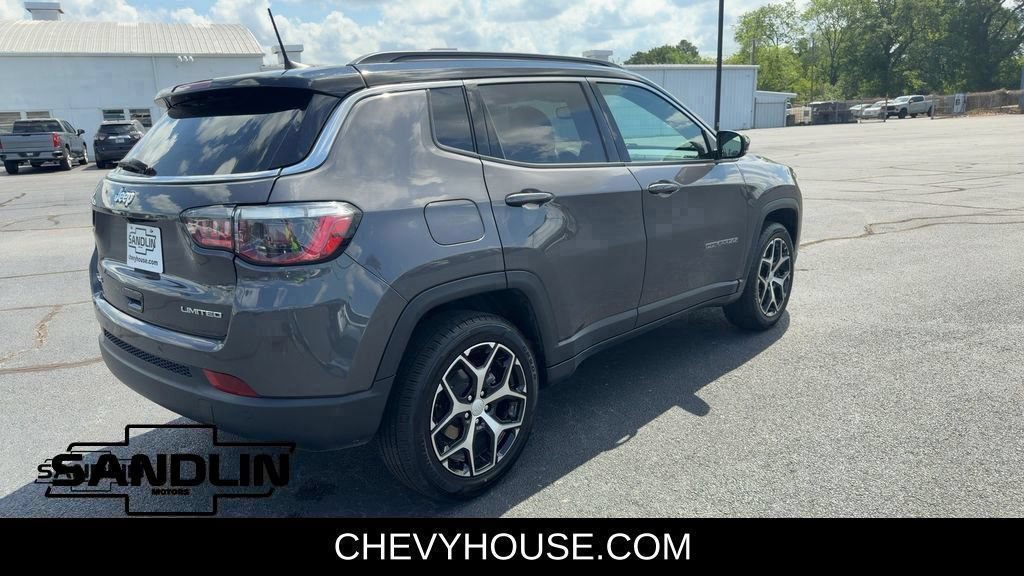 Used 2024 Jeep Compass Limited AWD/4WD image 89