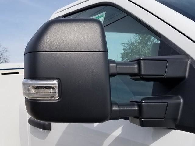 New 2025 Ford F350 XL w/ XL Chrome Package image 9