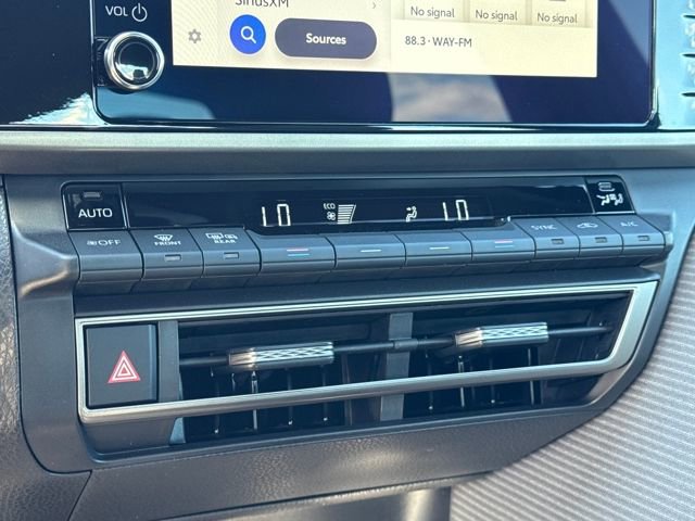 Used 2025 Toyota Camry XSE image 20