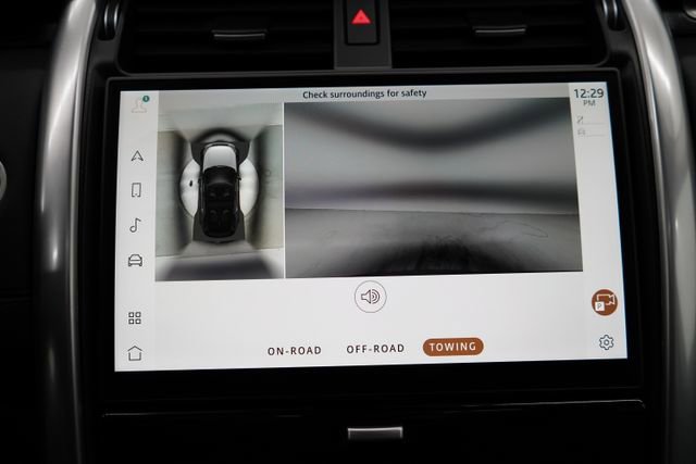Used 2024 Land Rover Discovery S image 87