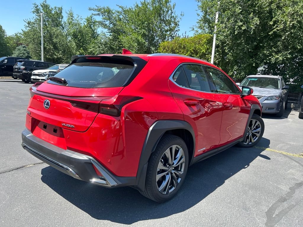 Used 2020 Lexus UX 250h F Sport w/ F Sport Premium Package AWD/4WD image 5