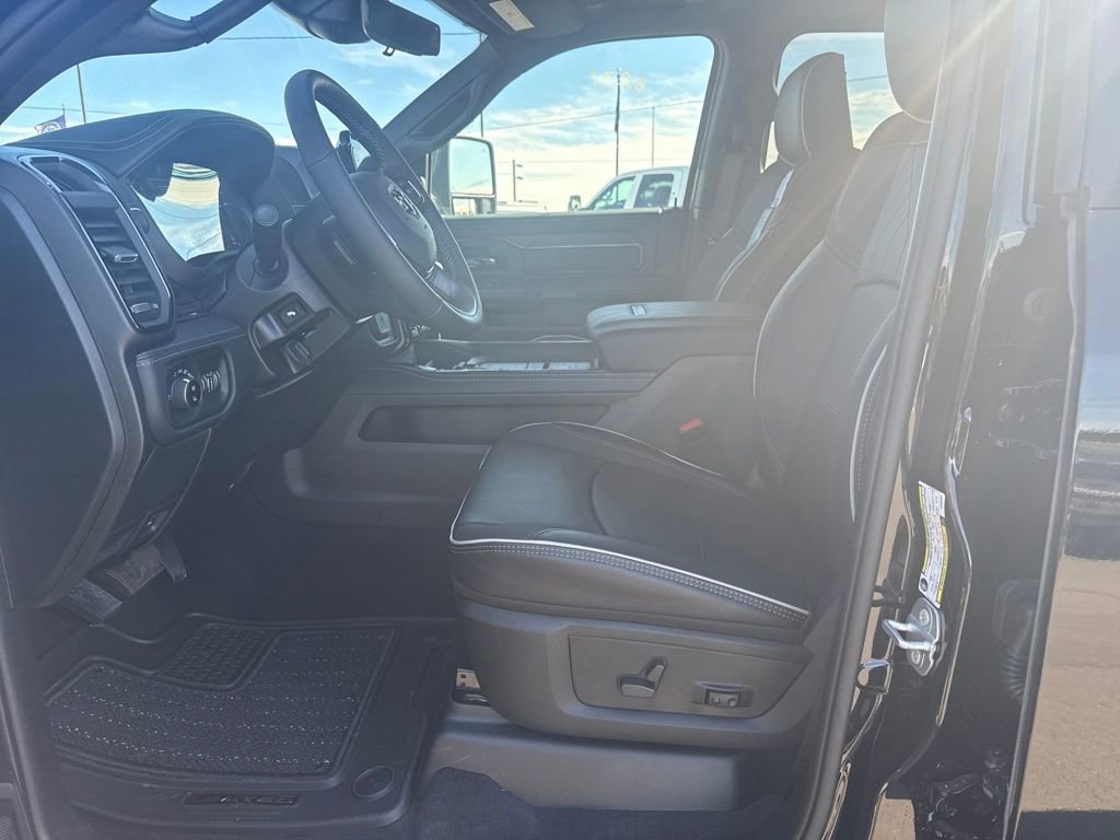 New 2026 RAM 3500 Limited AWD/4WD image 25