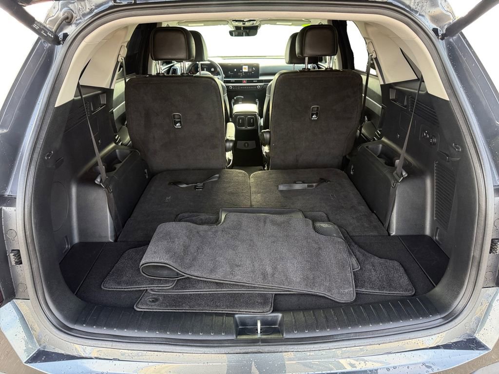 Used 2024 Kia Sorento EX w/ Panoramic Sunroof Package image 19