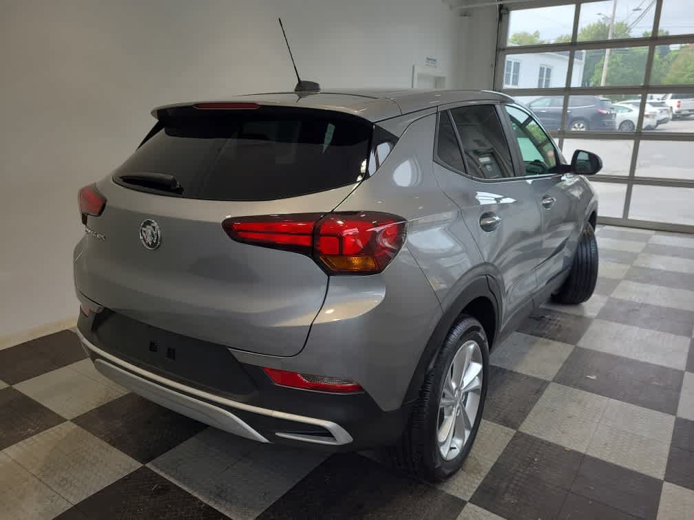 Used 2023 Buick Encore GX Preferred w/ Cold Weather Comfort Package AWD/4WD image 6