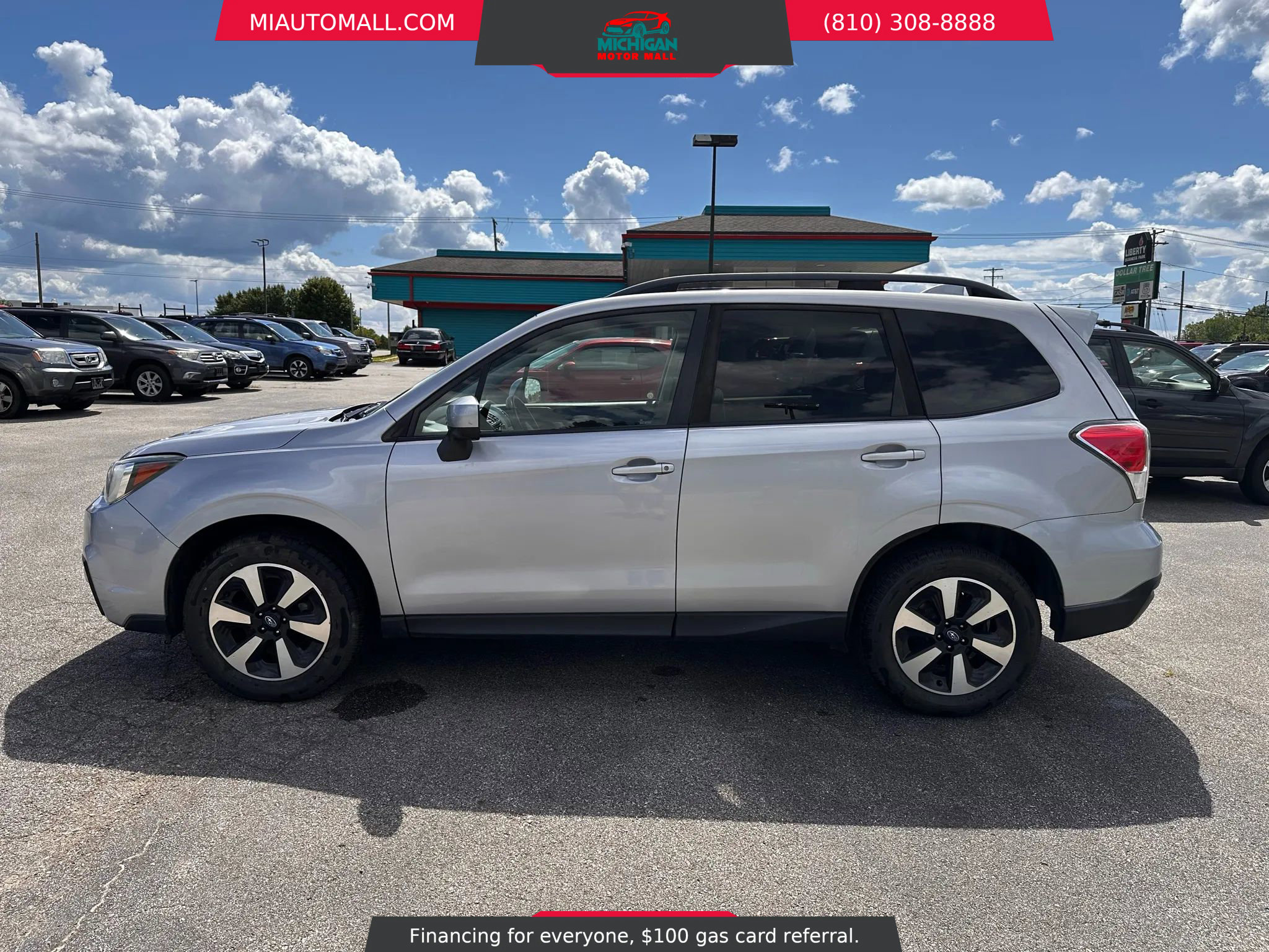 Used 2017 Subaru Forester 2.5i Premium image 3