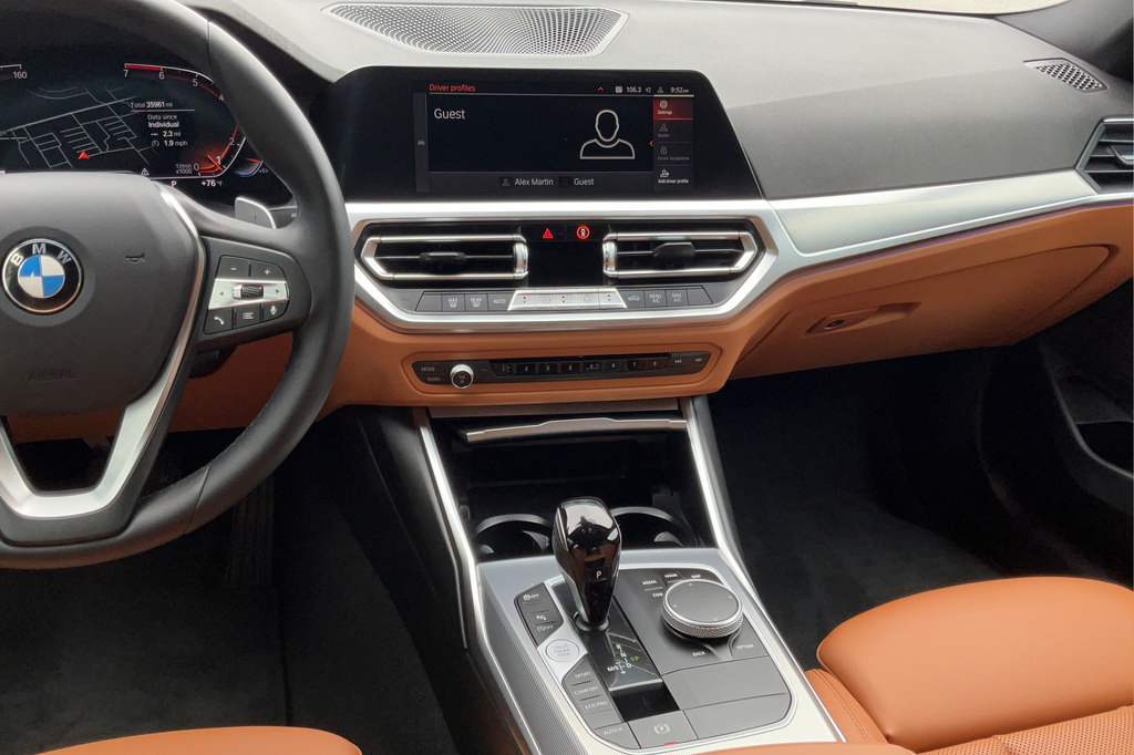 Used 2022 BMW 330i Sedan w/ Driving Assistance Package RWD image 15