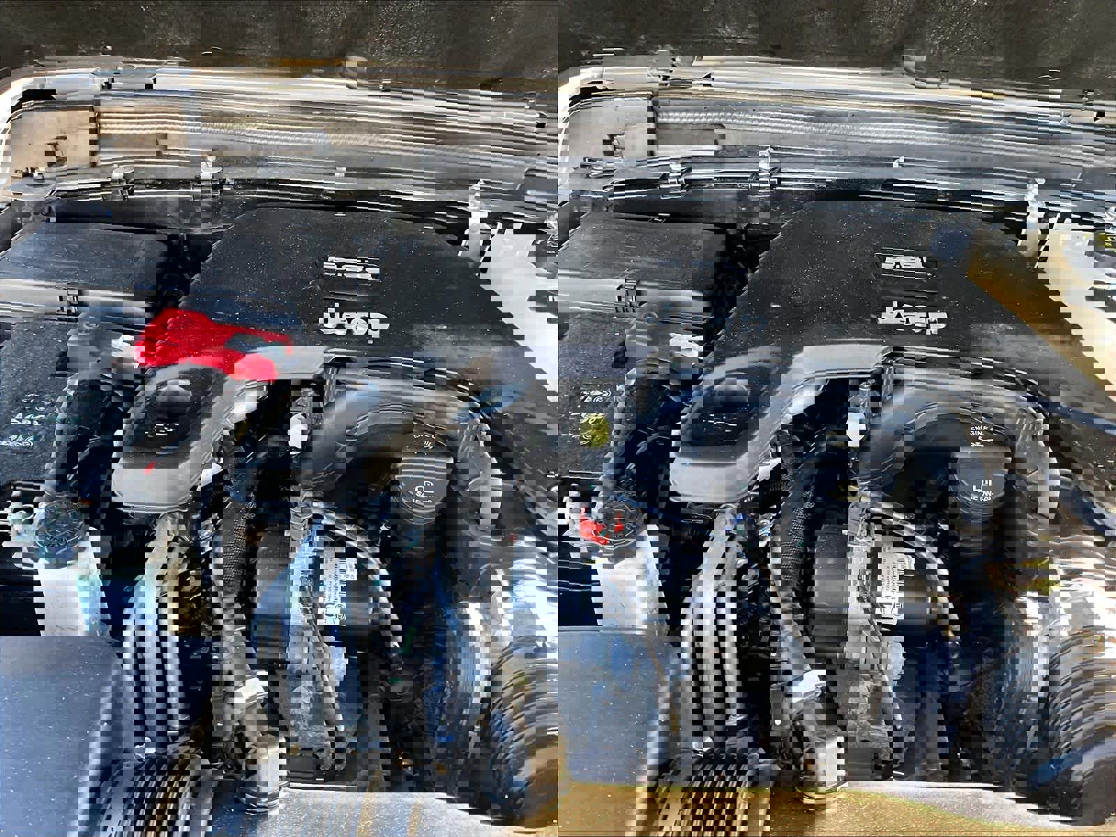 Used 2021 Jeep Wrangler Unlimited Sport image 32