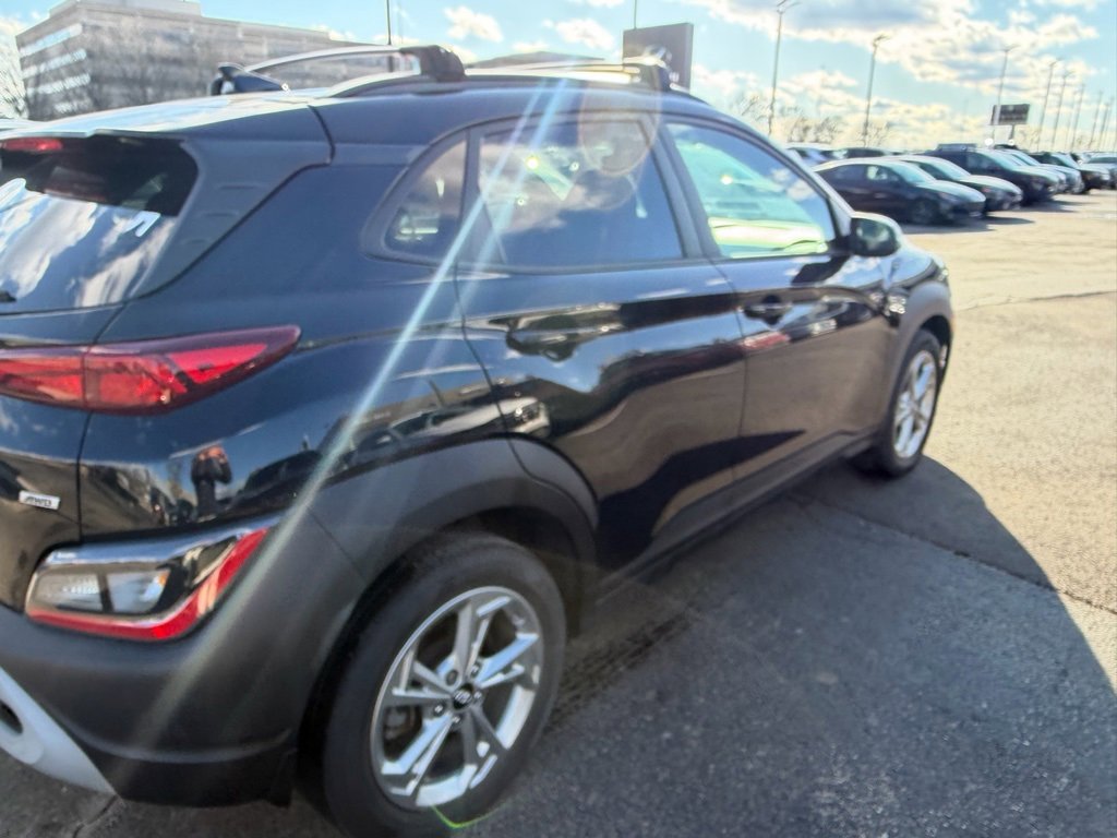 Used 2023 Hyundai Kona SEL image 4