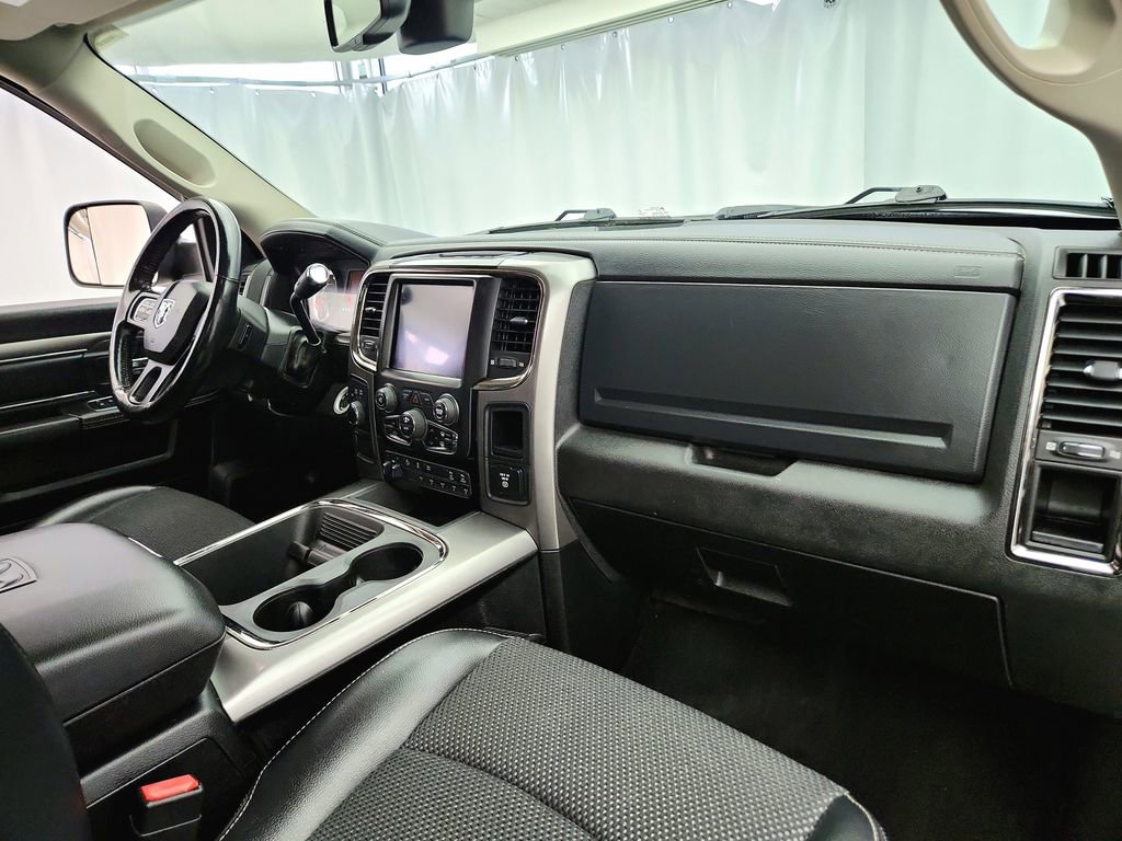 Used 2018 RAM 2500 Big Horn w/ Sport Appearance Group AWD/4WD image 25
