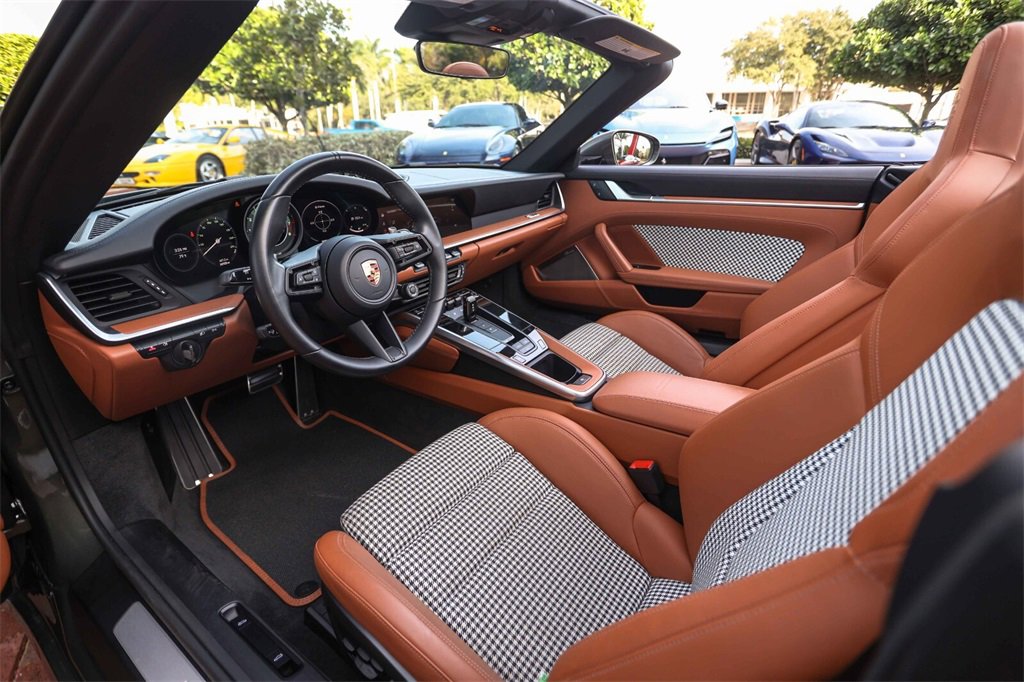 Used 2024 Porsche 911 Turbo S image 34