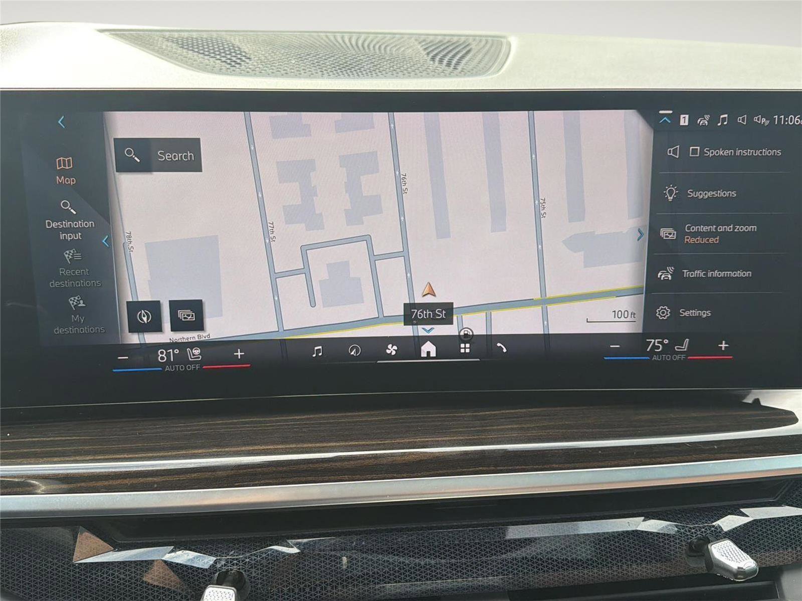 Used 2024 BMW X6 xDrive40i w/ Premium Package image 22