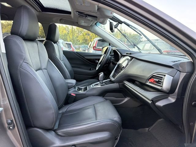Used 2022 Subaru Outback Limited AWD/4WD image 18
