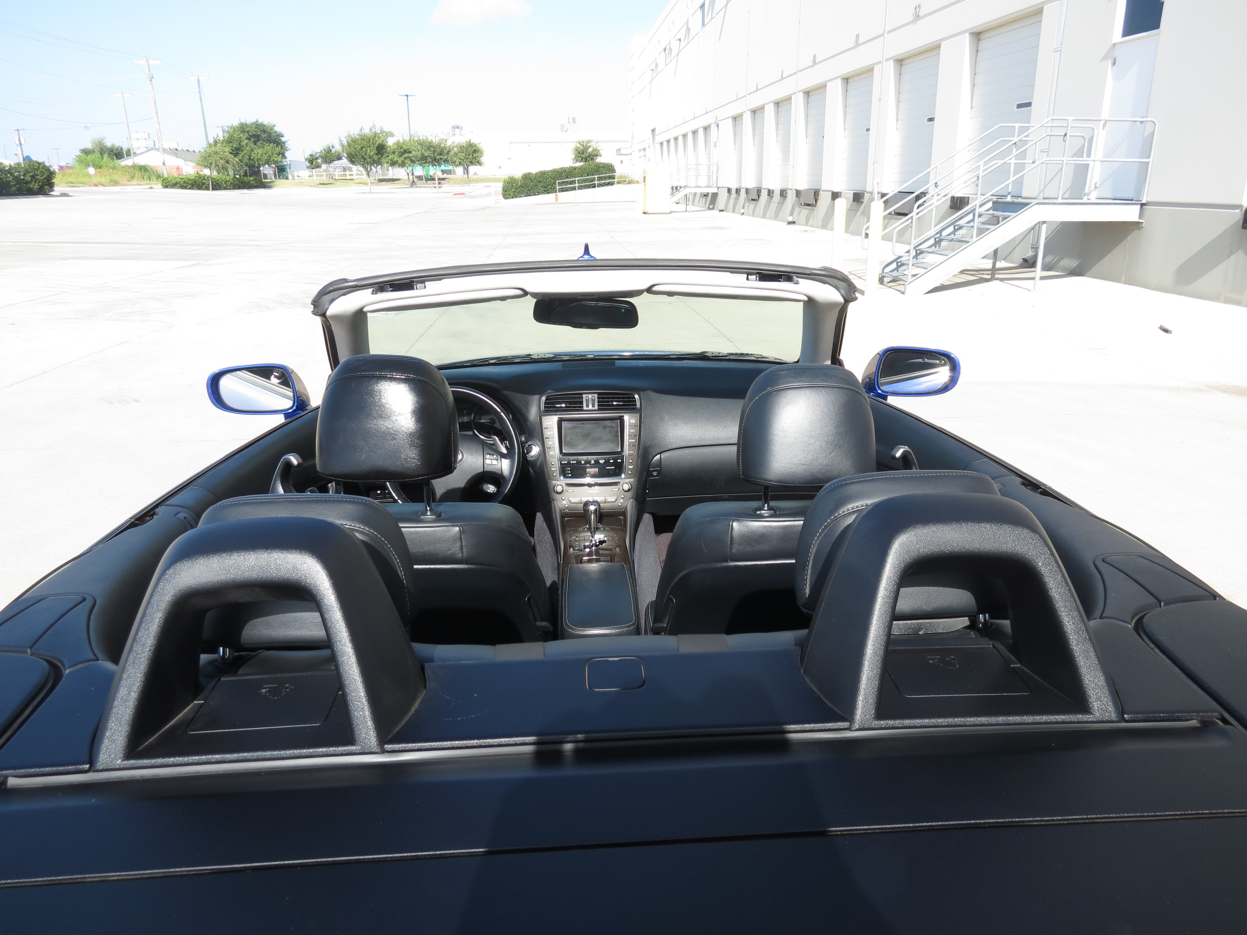 Used 2010 Lexus IS 250C RWD image 18