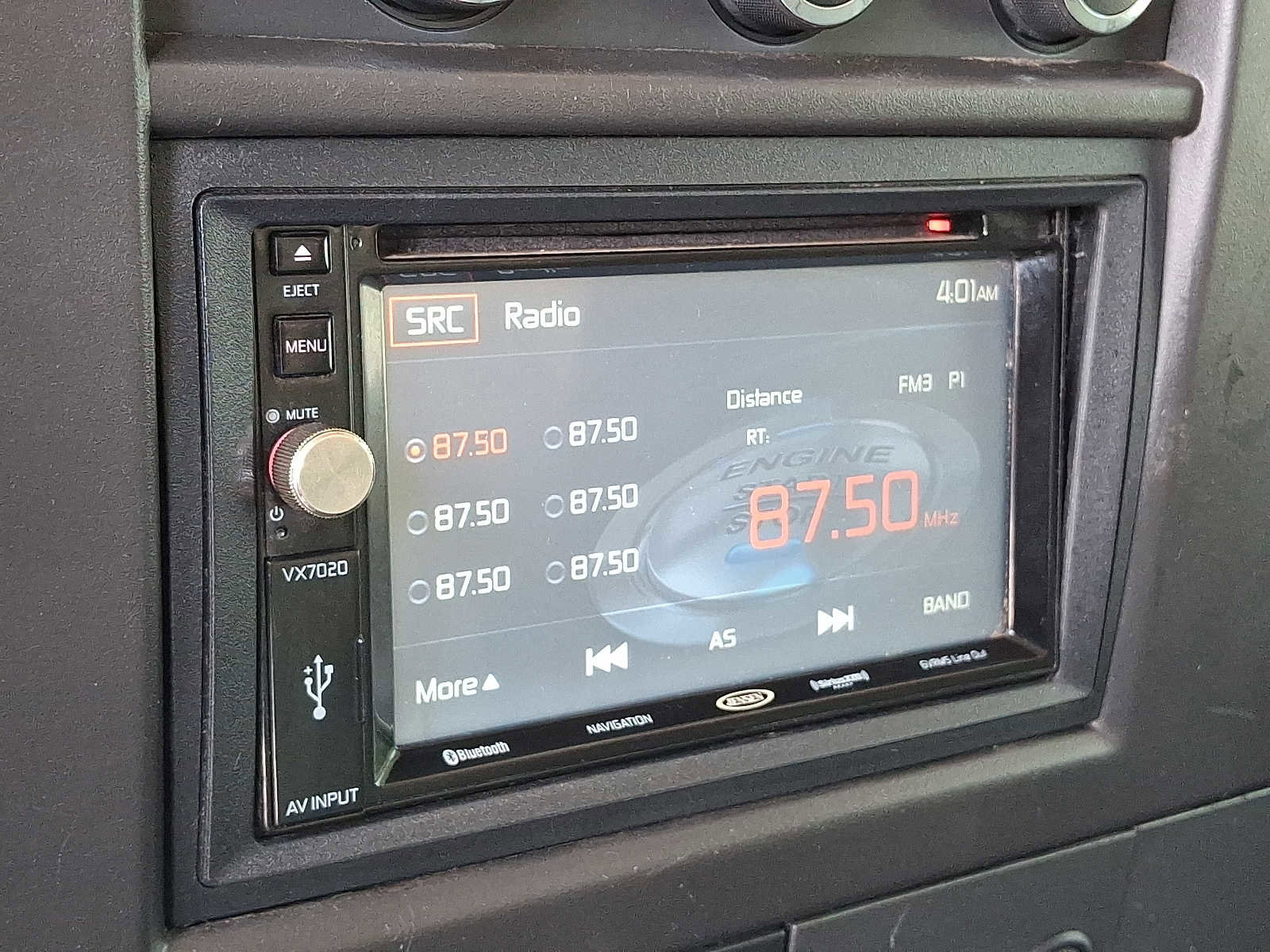 Used 2017 Chevrolet Express 3500 image 17