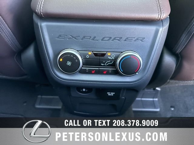 Used 2025 Ford Explorer Platinum AWD/4WD image 18