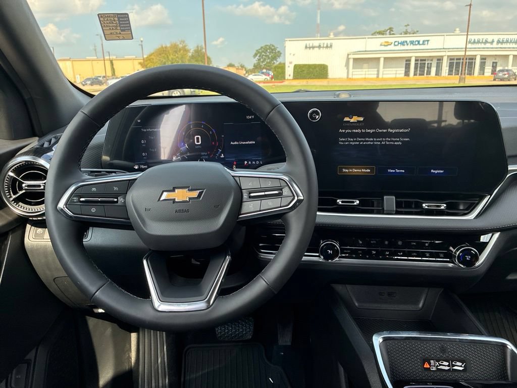 New 2027 Chevrolet Equinox LT w/ Convenience Package II FWD image 15