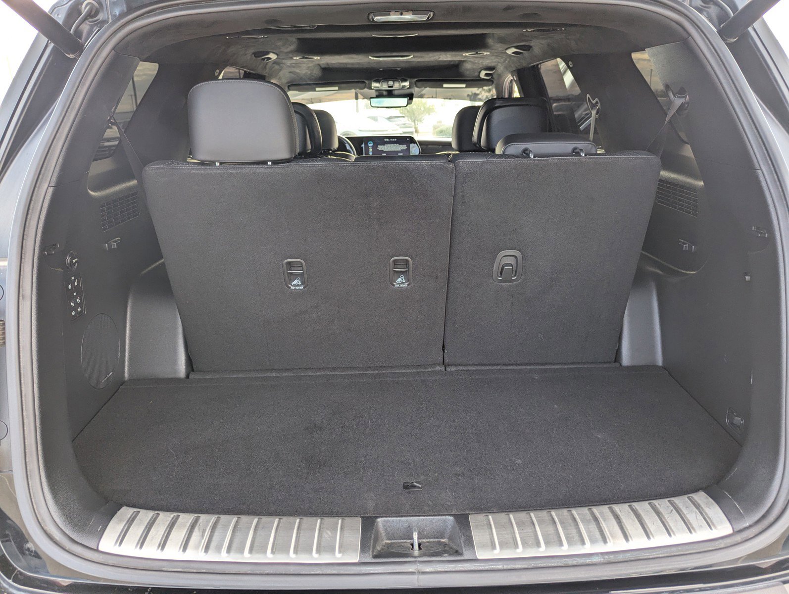 Used 2023 Hyundai Palisade Calligraphy image 10