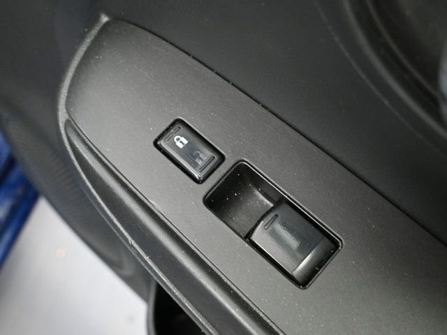 Used 2018 Nissan Versa SV image 38