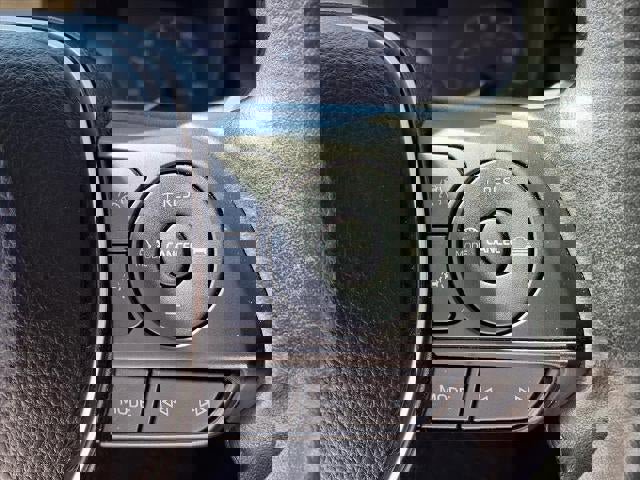 Used 2023 Toyota Corolla Cross LE image 9