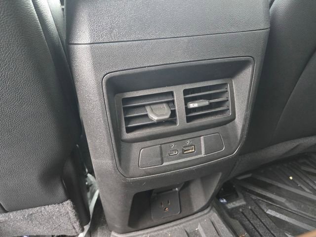 Used 2025 GMC Canyon AT4 w/ AT4 Premium Package image 13