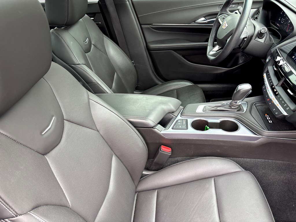 Used 2021 Cadillac CT4 Premium Luxury image 12
