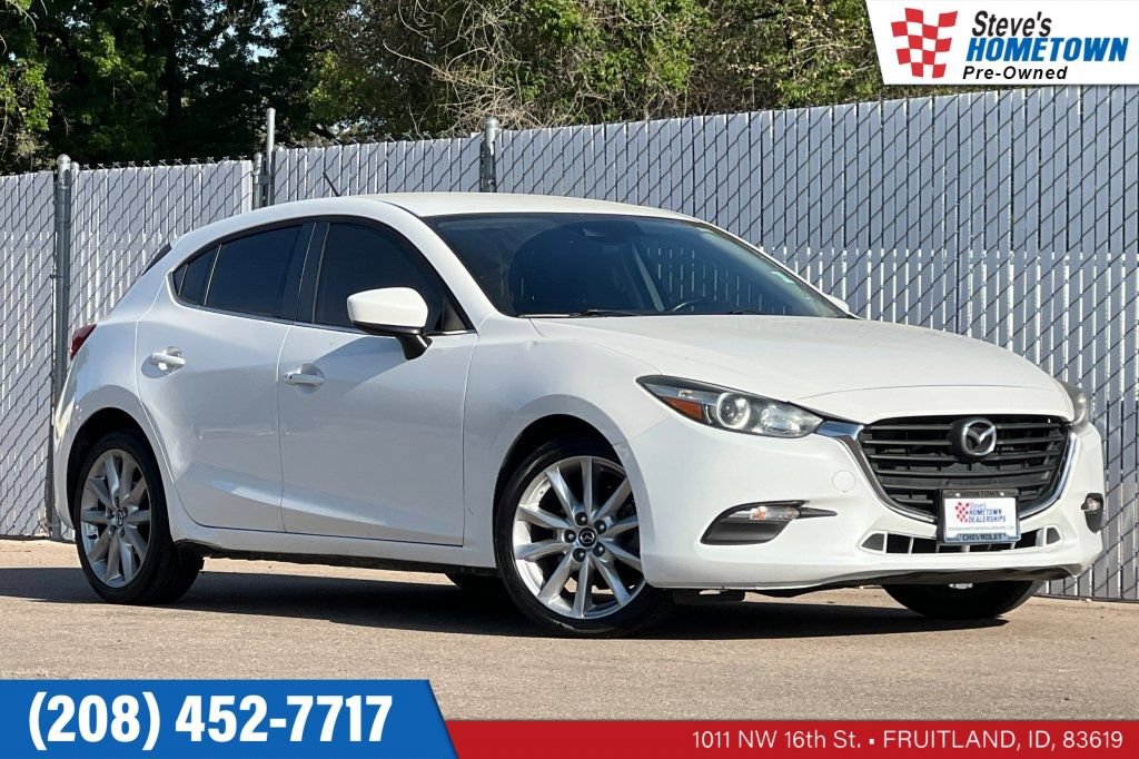 Used 2017 MAZDA MAZDA3 Touring FWD video 1