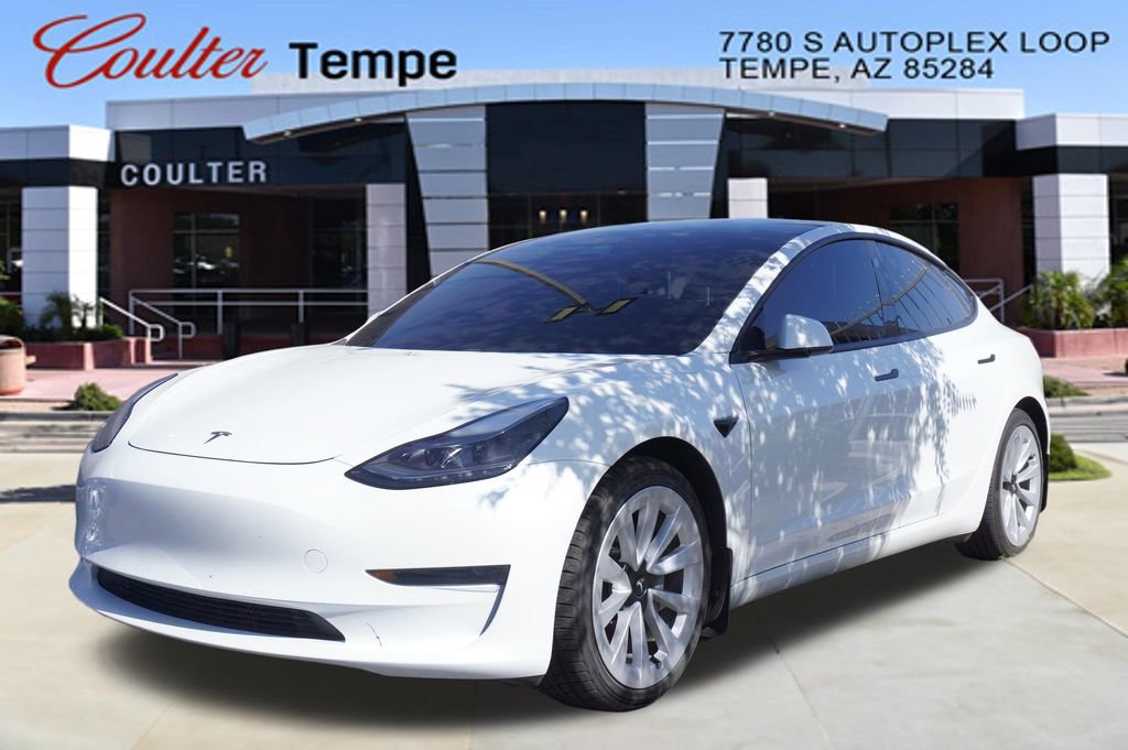 Used 2021 Tesla Model 3 Standard Range Plus RWD image 1