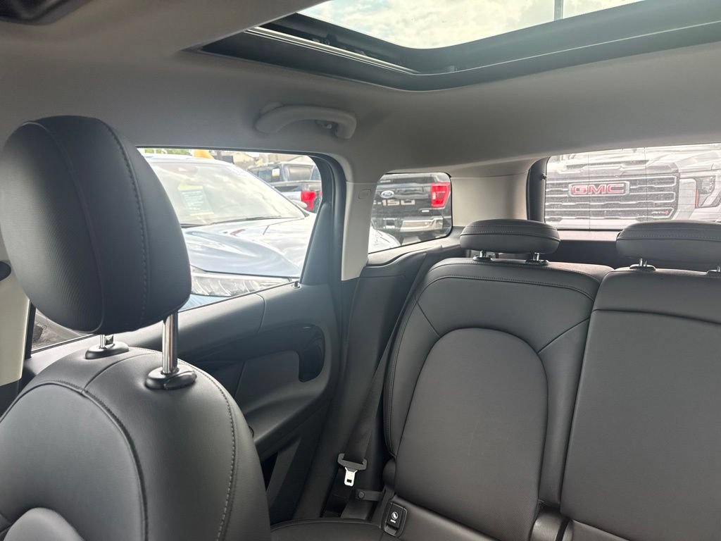 Used 2019 MINI Cooper Countryman S w/ Storage Package AWD/4WD image 11