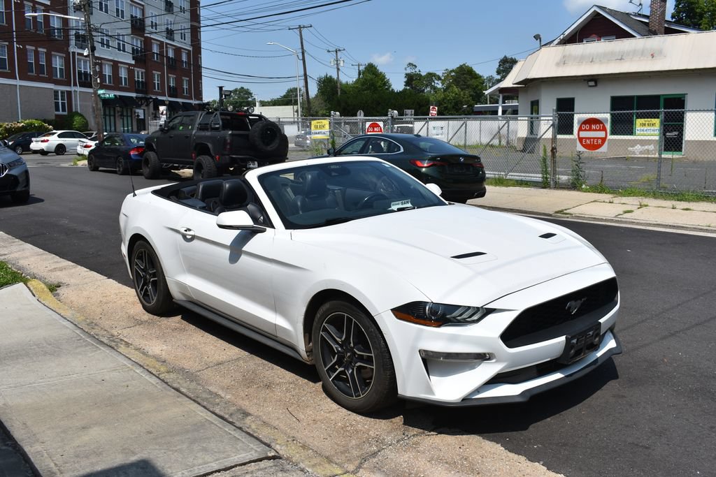 Used 2023 Ford Mustang Premium RWD image 10
