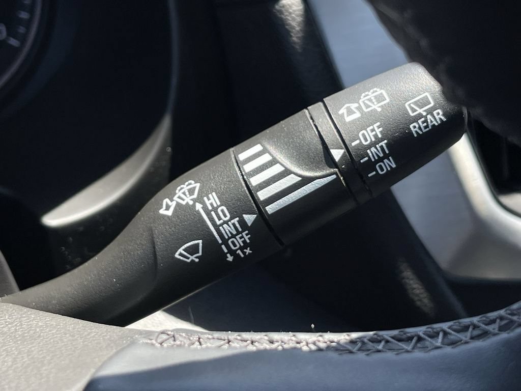 Certified 2024 GMC Terrain SLT FWD image 15