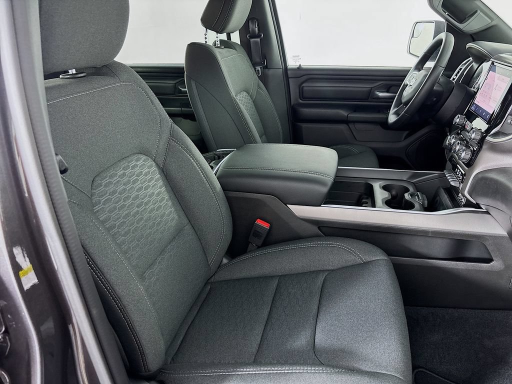 New 2026 RAM 1500 Express AWD/4WD image 26