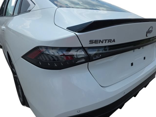 New 2026 Nissan Sentra SR w/ SR Premium Package FWD image 32