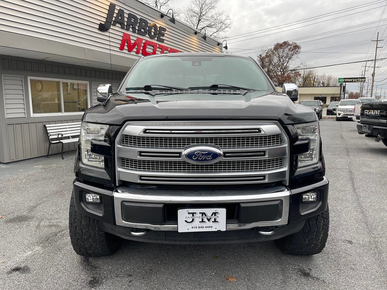 Used 2015 Ford F150 Platinum w/ Max Trailer Tow Package image 2