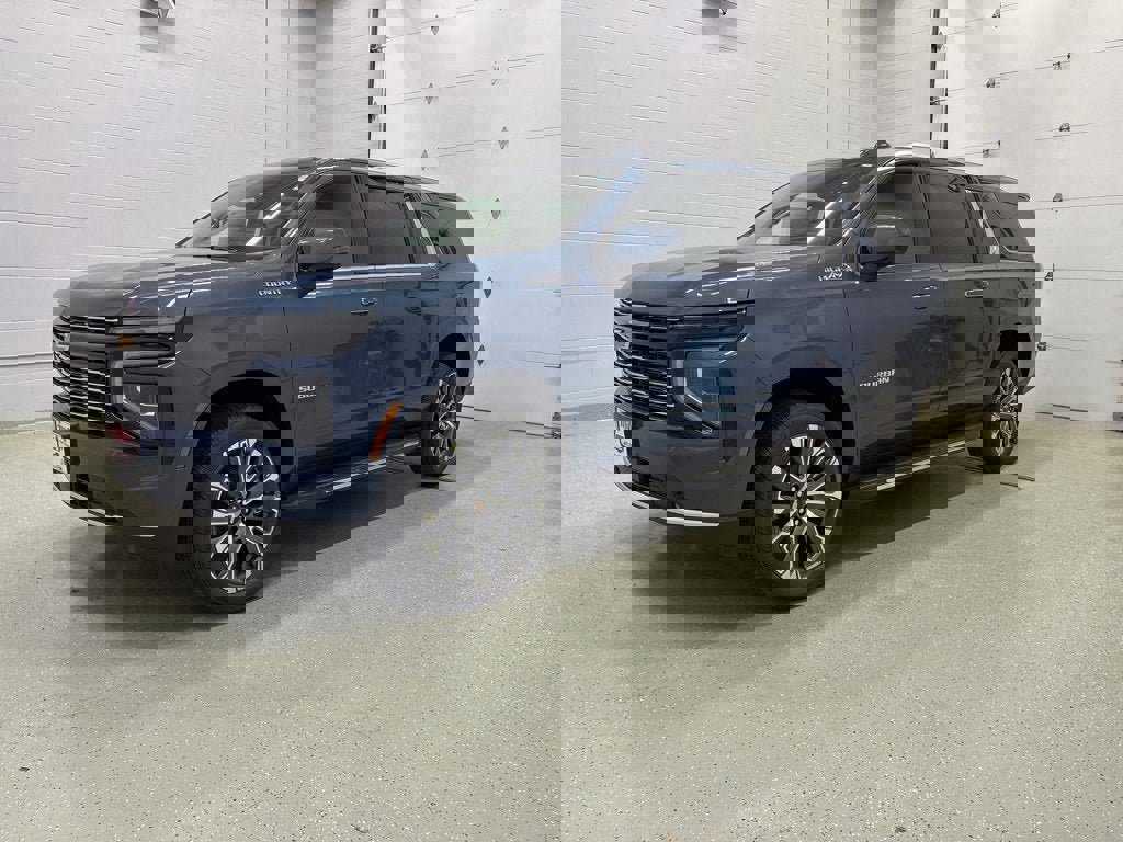 New 2026 Chevrolet Suburban High Country w/ Sun And Tow Package image 6