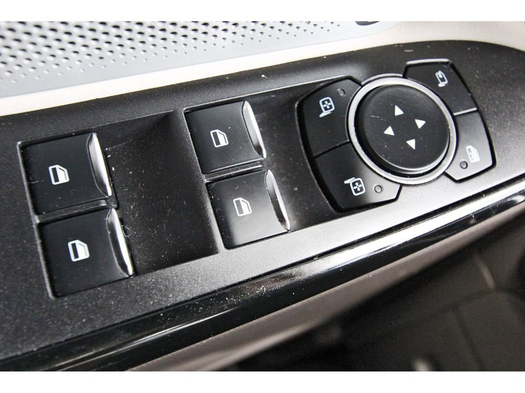 Certified 2024 Ford Explorer Platinum w/ Technology Package image 21