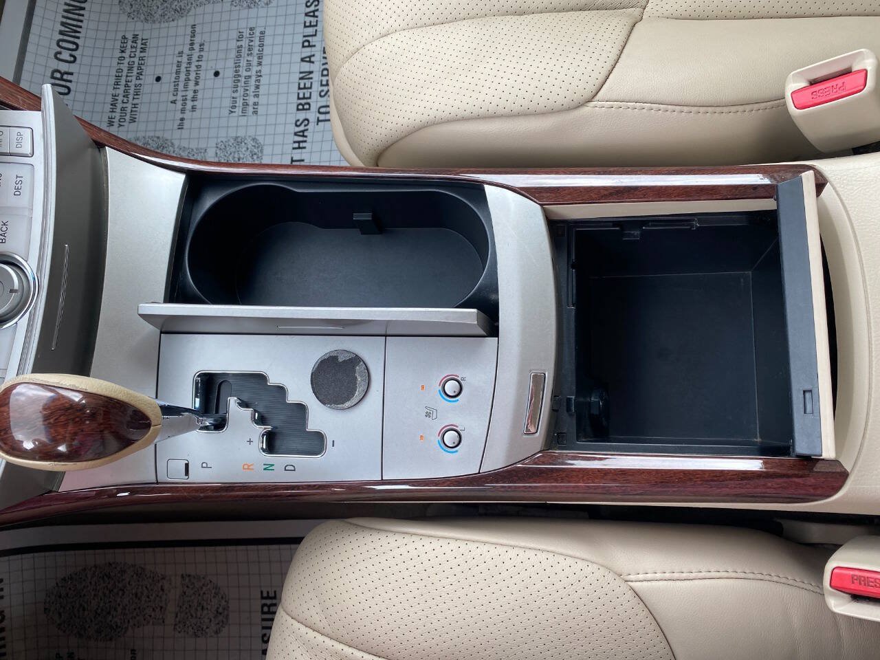 Used 2008 Toyota Avalon Limited FWD image 18