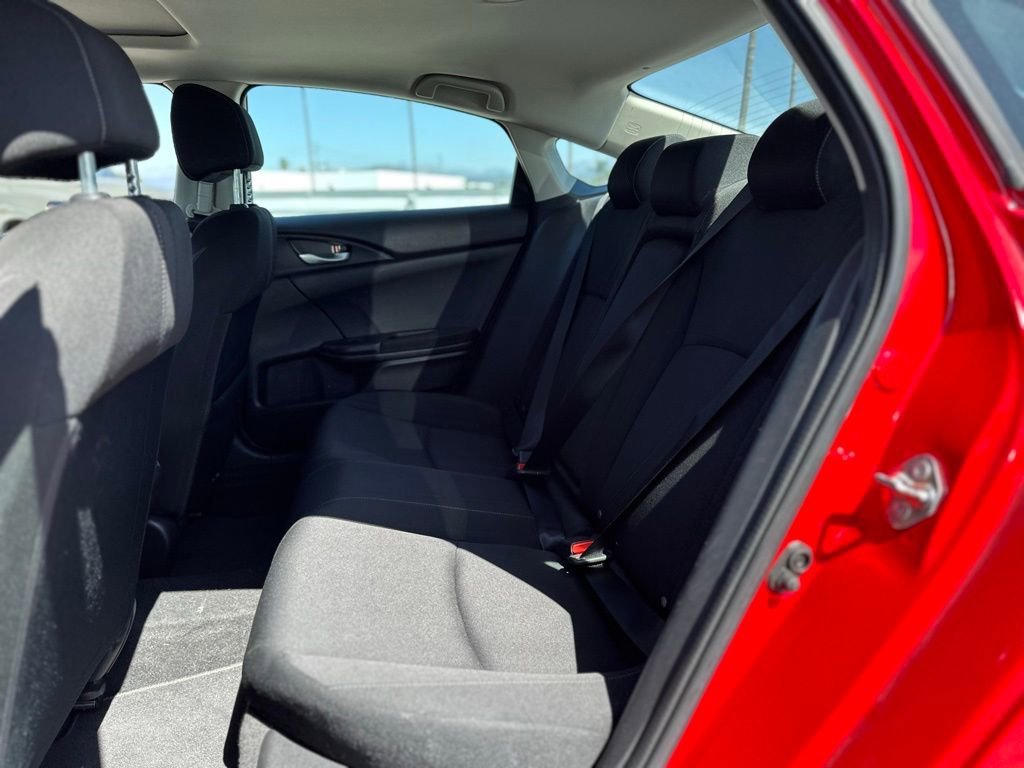 Used 2018 Honda Civic EX image 4