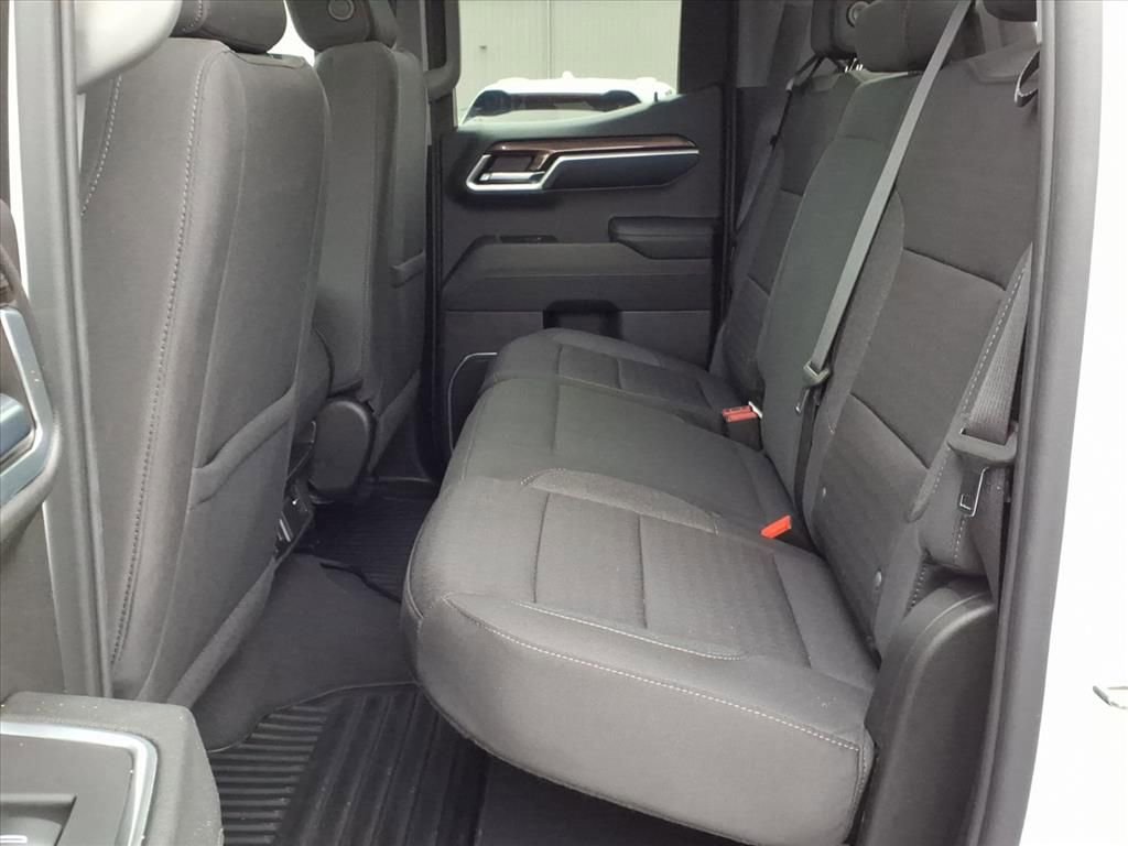 Certified 2024 Chevrolet Silverado 1500 LT image 11