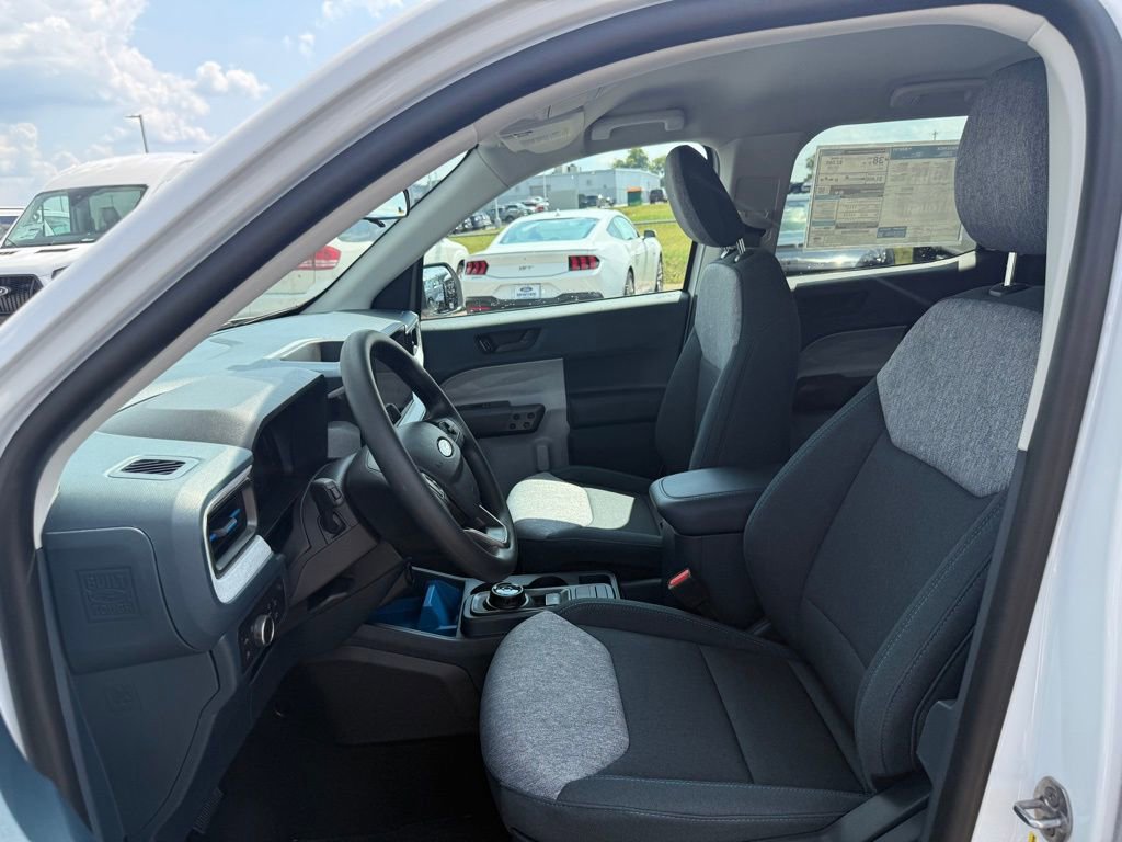 New 2025 Ford Maverick XLT image 5