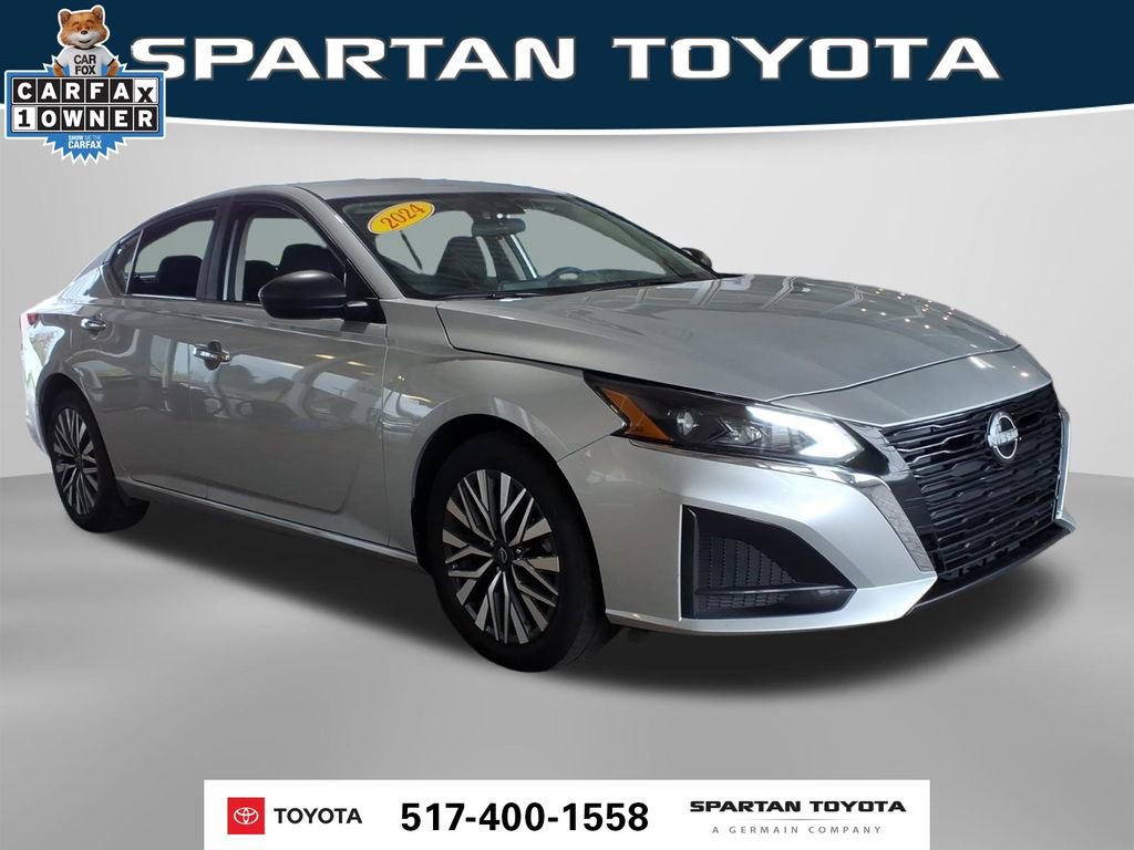 Used 2024 Nissan Altima 2.5 SV FWD image 5