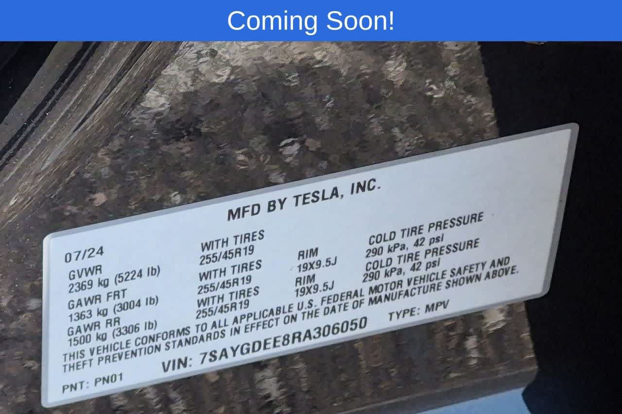 Used 2024 Tesla Model Y Long Range AWD/4WD image 32